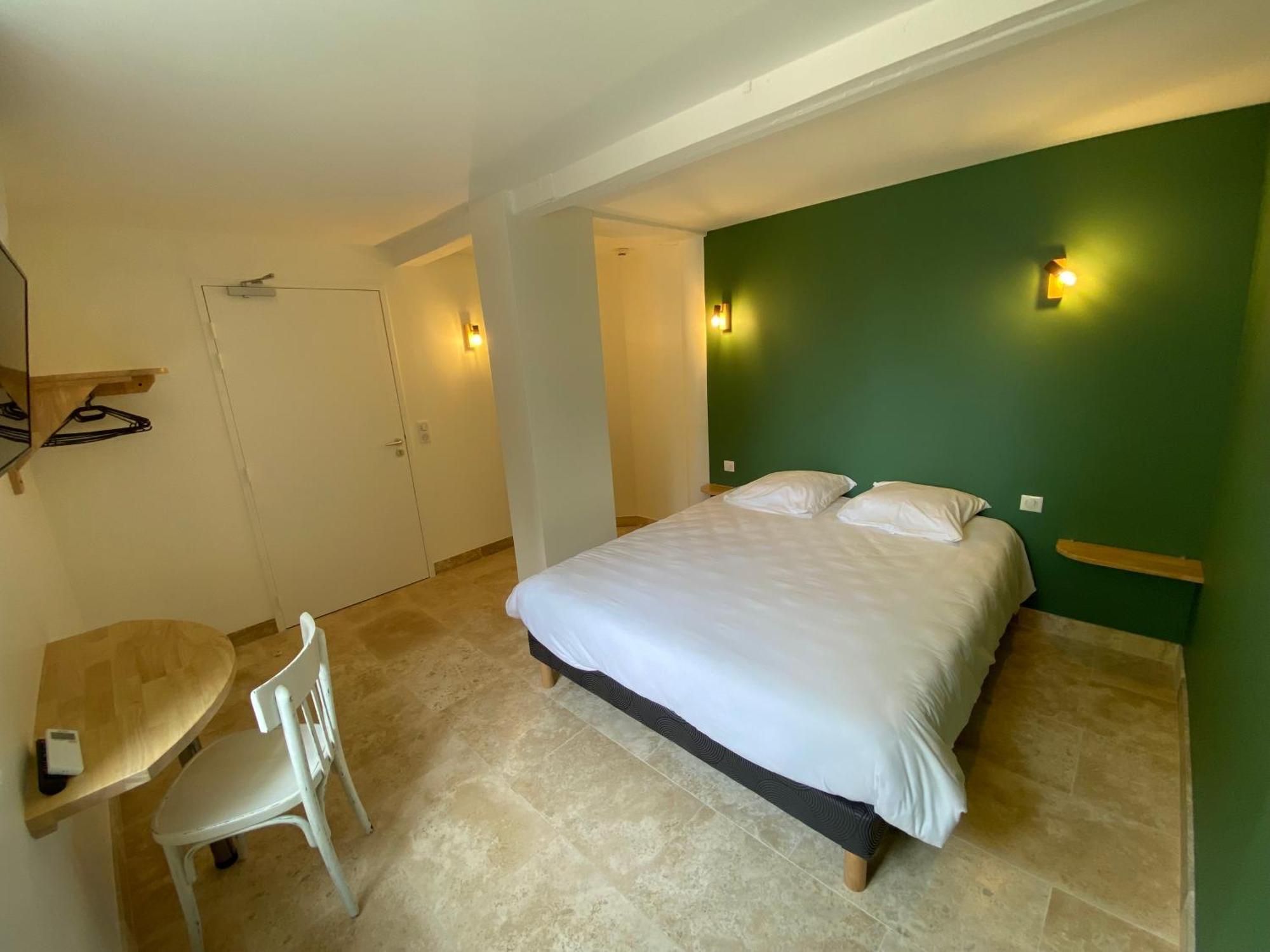 La Clef Des Champs Hotel Jugeals-Nazareth Room photo