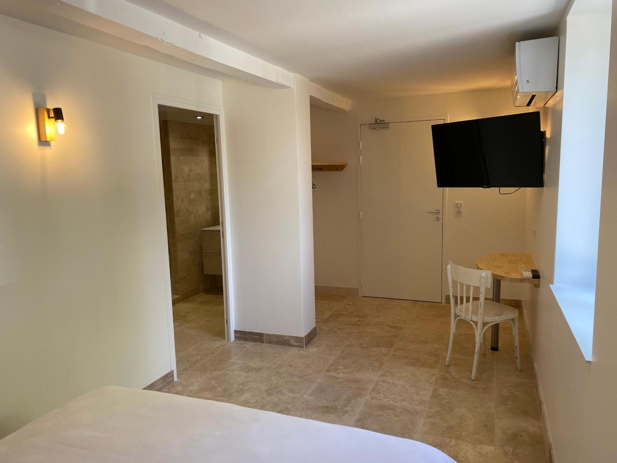 La Clef Des Champs Hotel Jugeals-Nazareth Room photo