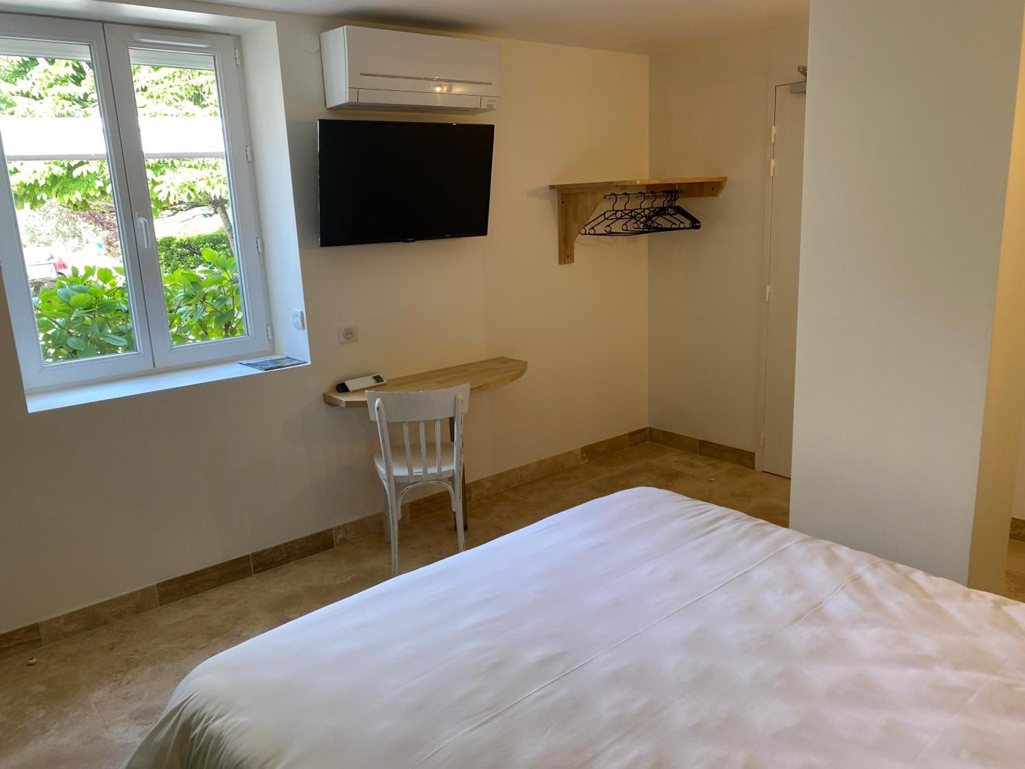 La Clef Des Champs Hotel Jugeals-Nazareth Room photo
